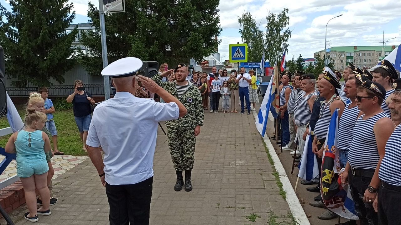 Алексеевцы празднуют День ВМФ