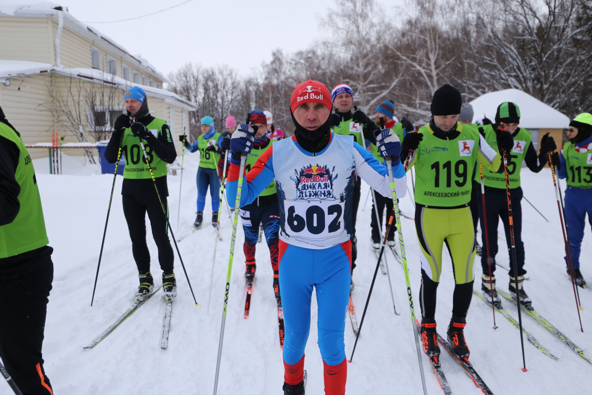 Большой фоторепортаж с юбилейной гонки Алексеевского лыжного клуба