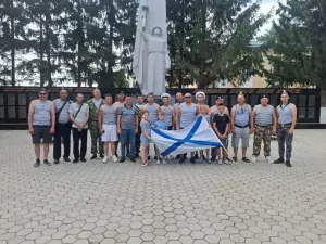Моряки района отметили праздник