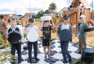 В парке «ЕЛКИ-ПАЛКИ» прошел семейный день «Ритм лета»
