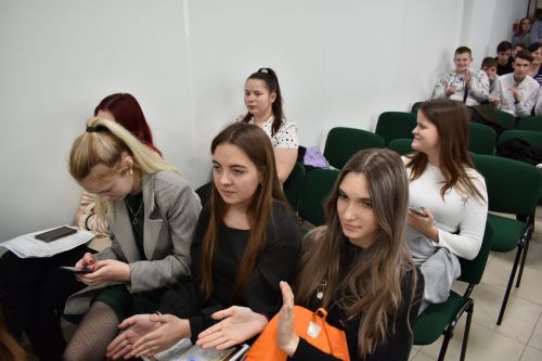 В Алексеевском аграрном колледже весело прошел День студента.