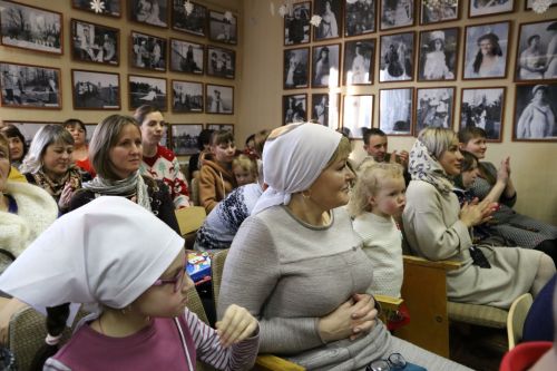 В алексеевской воскресной школе прошел рождественский концерт