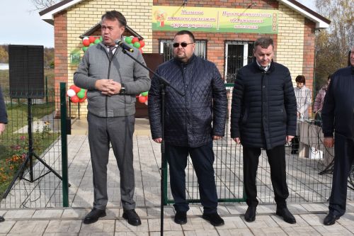 В Больших Полянках открыли новый ФАП и комплексный пункт обслуживания населения Алексеевского РайПО