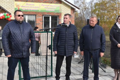 В Больших Полянках открыли новый ФАП и комплексный пункт обслуживания населения Алексеевского РайПО
