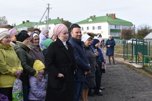 В Больших Полянках открыли новый ФАП и комплексный пункт обслуживания населения Алексеевского РайПО