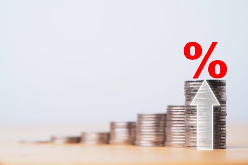 ЦБ РФ повысил ключевую ставку до 15%