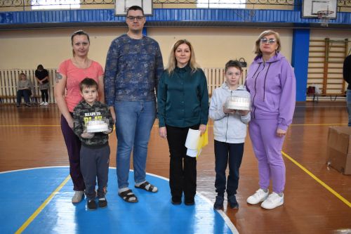 В первой школе прошли спортивные соревнования, посвящённые Дню матери
