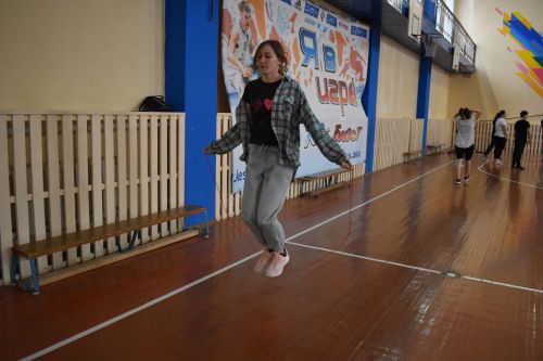 В первой школе прошли спортивные соревнования, посвящённые Дню матери