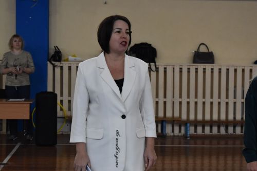В первой школе прошли спортивные соревнования, посвящённые Дню матери