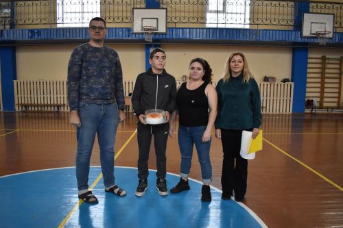 В первой школе прошли спортивные соревнования, посвящённые Дню матери
