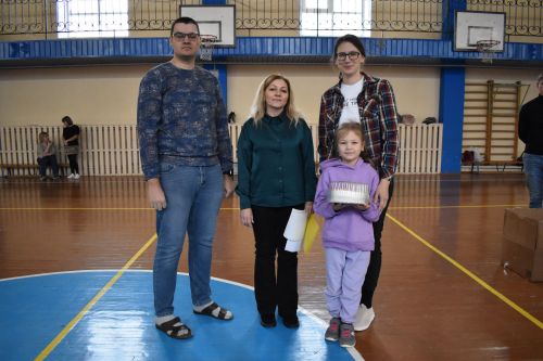 В первой школе прошли спортивные соревнования, посвящённые Дню матери