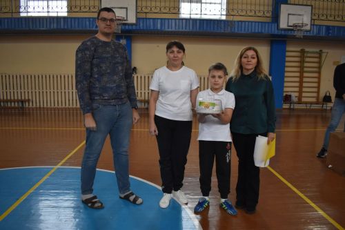 В первой школе прошли спортивные соревнования, посвящённые Дню матери