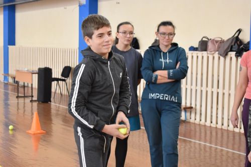 В первой школе прошли спортивные соревнования, посвящённые Дню матери