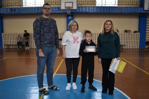 В первой школе прошли спортивные соревнования, посвящённые Дню матери