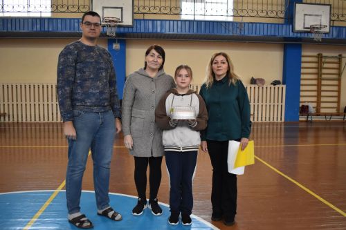В первой школе прошли спортивные соревнования, посвящённые Дню матери