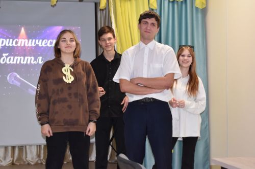 Алексеевская молодежь устроила юмористический баттл