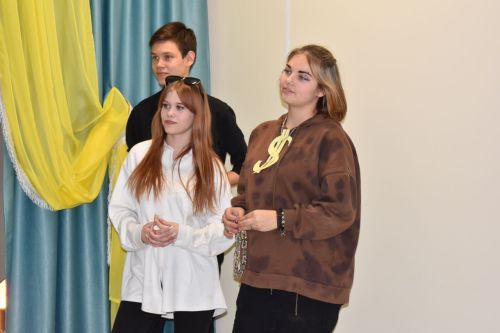 Алексеевская молодежь устроила юмористический баттл