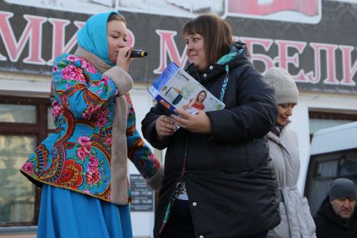 Свежие овощи, угощения и подарки: в Алексеевском прошла сельскохозяйственная ярмарка