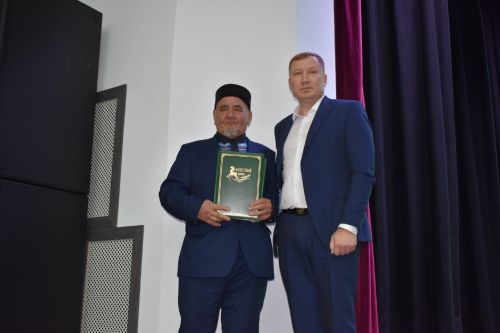 Аксакалы ДУМ РТ побывали на строящейся мечети в Алексеевском и подвели итоги года