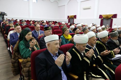 Аксакалы ДУМ РТ побывали на строящейся мечети в Алексеевском и подвели итоги года