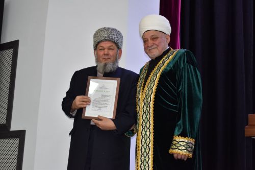 Аксакалы ДУМ РТ побывали на строящейся мечети в Алексеевском и подвели итоги года