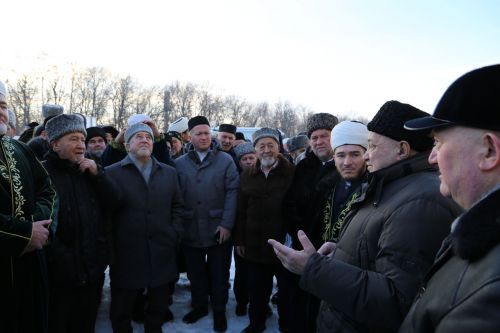 Аксакалы ДУМ РТ побывали на строящейся мечети в Алексеевском и подвели итоги года