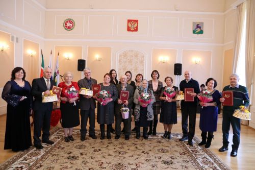 В Алексеевском чествовали «бриллиантовую» и «золотые» семейные пары