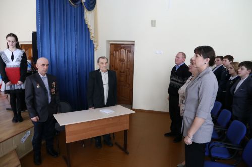 Воины-интернационалисты рассказали алексеевским школьникам о службе на Кубе и как летать на вертолете