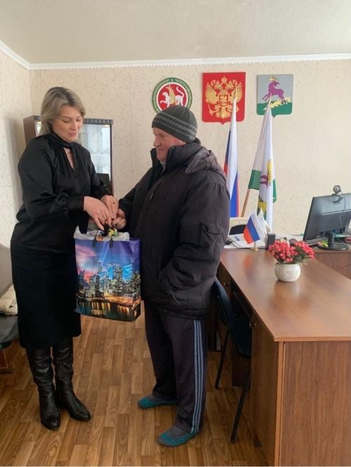 Семьи алексеевских мобилизованных получили продовольственные пакеты