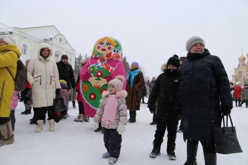 Алексеевцы весело и задорно проводили зиму