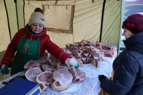 В Алексеевском состоялась сельскохозяйственная ярмарка