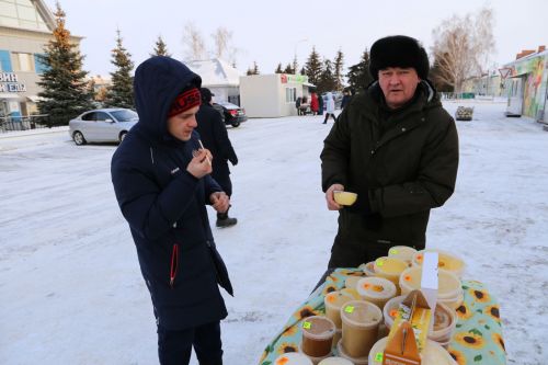 В Алексеевском состоялась сельскохозяйственная ярмарка