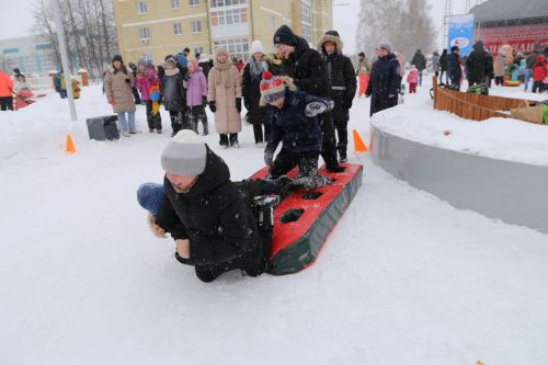 Алексеевцы весело и задорно проводили зиму