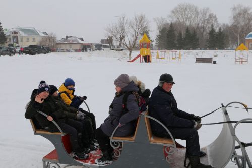 Алексеевцы весело и задорно проводили зиму