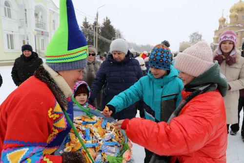 Алексеевцы весело и задорно проводили зиму