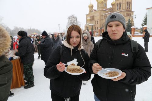 Алексеевцы весело и задорно проводили зиму