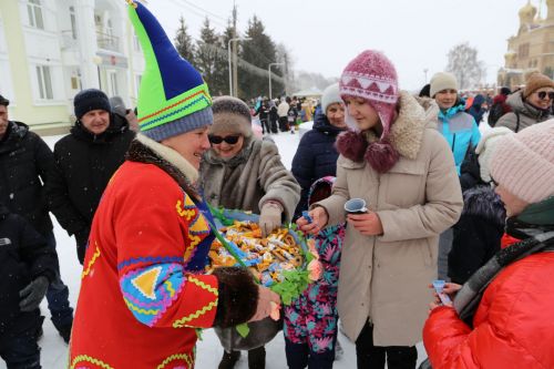 Алексеевцы весело и задорно проводили зиму
