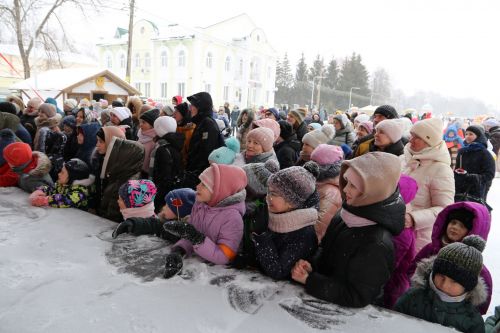 Алексеевцы весело и задорно проводили зиму