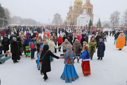 Алексеевцы весело и задорно проводили зиму
