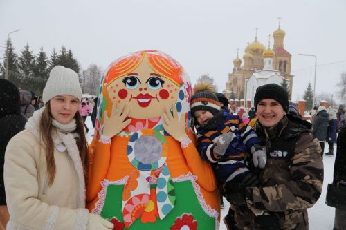 Алексеевцы весело и задорно проводили зиму