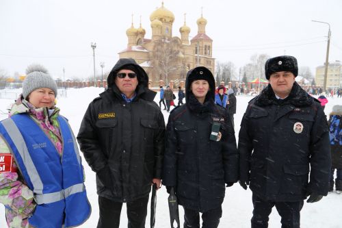 Алексеевцы весело и задорно проводили зиму