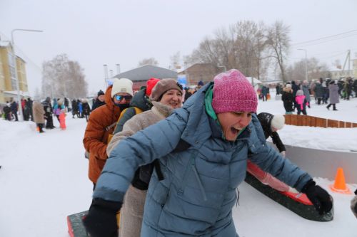 Алексеевцы весело и задорно проводили зиму