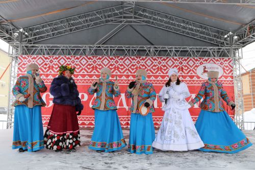 Алексеевцы весело и задорно проводили зиму