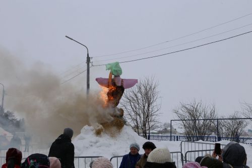 Алексеевцы весело и задорно проводили зиму