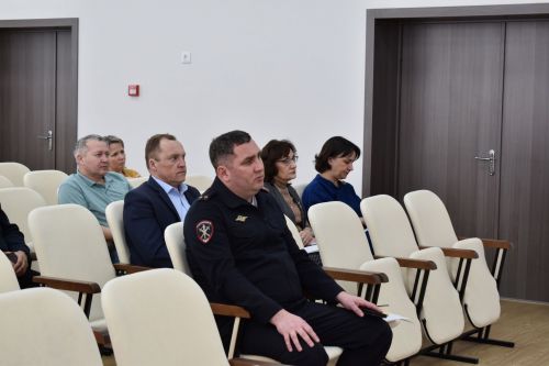 В Алексеевском на заседании КЧС обсудили вопросы подготовки к предстоящему паводку