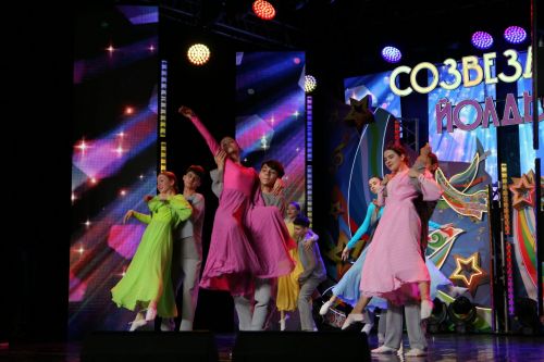 Талантливые дети Закамья выступают на фестивале «Созвездие-Йолдызлык» в Алексеевском
