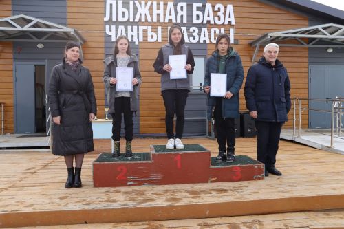 В Алексеевском прошел зональный этап соревнований по лыжным гонкам среди учащихся средних учебных заведений