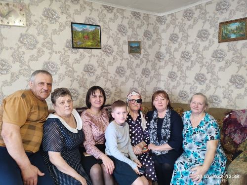 Жительницу Алексеевского поздравили с 90-летием