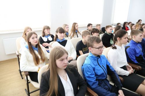 Тимур Сулейманов алексеевской молодежи: «Вы те, кто берет и делает»
