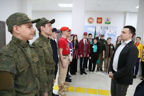 Тимур Сулейманов алексеевской молодежи: «Вы те, кто берет и делает»